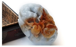 天然翡翠手把玩件-老坑豆糯種鮮潤黃翡立體鏤空精雕貔貅納福