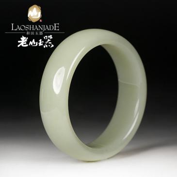 和田玉青白玉手鐲扁圓環形玉鐲美觀