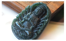 天然翡翠掛件--老坑冰種墨翠局部拋光鏤空精雕千手觀音