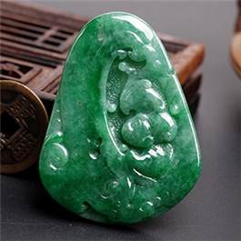 天然翡翠掛件--老坑糯種濃綠均色福從天降