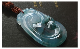 天然翡翠掛件--精品老坑冰種濃郁深藍綠飄花極細膩均勻水潤晶瑩圓潤厚實大氣精雕萬事如意