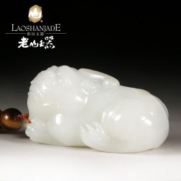 羅永東大師作品和田玉手把件貔貅和田玉把件帶連珠有證書玉質(zhì)細(xì)膩
