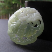 精美雙色鏤空精雕岫玉蝙蝠吉祥玉佩/玉石蝙蝠掛件/蝙蝠項墜寓意/玉緣軒正品