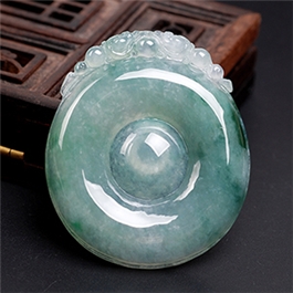 天然翡翠掛件--老坑冰種飄藍花瑩潤細膩精雕福貝