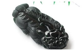 天然翡翠掛件--精品老坑玻璃種墨翠極細膩均勻厚實大氣局部拋光精工細雕納財貔貅