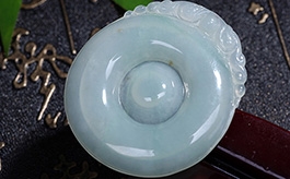 天然翡翠掛件--老坑冰種淺綠雙面精雕福在眼前