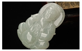 天然翡翠掛件-大氣凝重老坑冰種嫩綠觀音