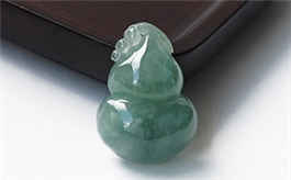 天然翡翠掛件--老坑糯種油青飽滿圓潤(rùn)精工細(xì)雕葫蘆