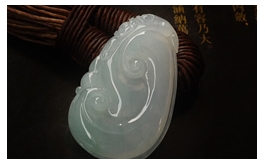 天然翡翠掛件--老坑冰糯種清雅淺綠細膩潤澤圓潤厚實雙面精雕萬事如意