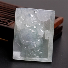 天然翡翠掛件--老坑冰糯種淺綠細膩瑩潤精雕逍遙佛