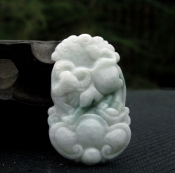 翡翠A貨飄花生肖牛掛件/緬甸玉石玉器生肖玉墜/生肖牛吉祥物項(xiàng)墜/玉緣軒正品