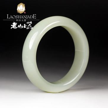 和田玉青白玉手鐲扁圓環(huán)形玉鐲品質(zhì)好