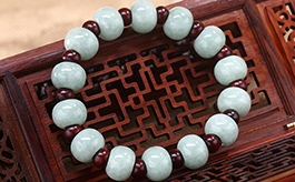 天然翡翠手鏈--老坑糯種清雅淺綠均色潤澤晶瑩飽滿圓潤路路通手鏈