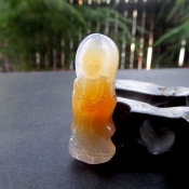 精美冰透純天然巴西瑪瑙玉站觀音掛件