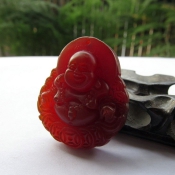 開光正品天然冰透紅玉髓金錢佛玉佩掛件