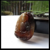 純天然瑪瑙玉茶色生肖雞本命佛不動明王不動尊菩薩/本命佛不動尊菩薩玉佩/玉緣軒正品