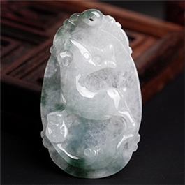 天然翡翠掛件--老坑糯種飄藍花生肖羊D08X-124