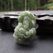 天然精美和田玉辟邪護身招財玉貔貅吊墜