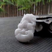 天然緬甸a貨翡翠玉生肖虎掛件