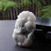 緬甸翡翠A貨飄花生肖豬吊墜