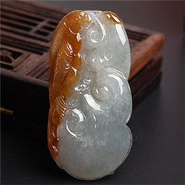 天然翡翠掛件--老坑冰糯種黃翡飄花俏色巧雕英明神武