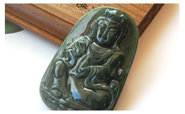 天然翡翠掛件--暮深凝翠老坑糯種油青均色外形飽滿大氣慈悲觀音