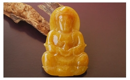 天然翡翠掛件--金光普照老坑糯種濃艷黃翡滿色精細(xì)雕慈和大度觀音