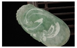 天然翡翠掛件-水嫩凝翠老坑冰種飄花大如意