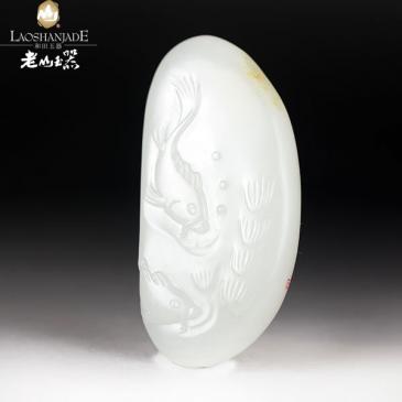 石桂新作品和田玉羊脂玉籽料掛件年年有余玉雕大師