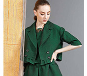 Camel女装秋季新款落肩五分短袖双排扣墨绿色宽松外套C5CDW0433