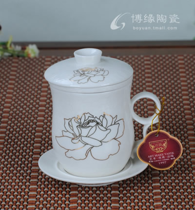 花開富貴四件杯