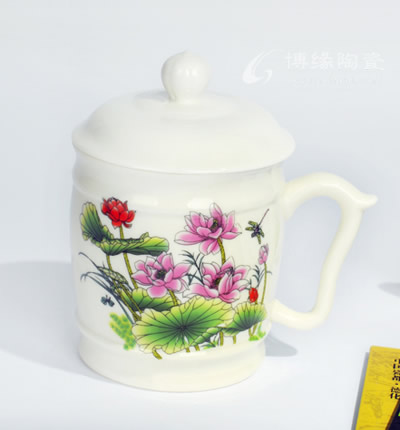 荷花鼓形杯