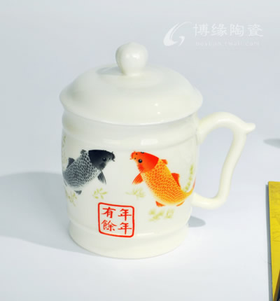 年年有鼓形杯