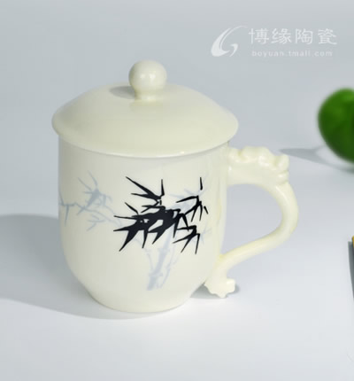 墨竹龍把手杯
