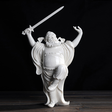 亮劍德化白瓷歷史人物雕塑鐘馗家居鎮(zhèn)宅化煞風(fēng)水工藝品擺件