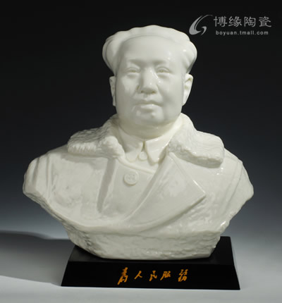 毛澤東軍大衣半身像德化白瓷偉人毛主席半身像雕塑家居辦公擺件送領導長輩