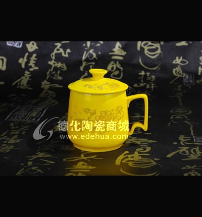 黃釉將軍杯