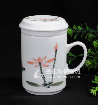 手繪荷花長城杯/德化陶瓷/陶瓷杯子/水杯