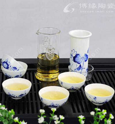 荷塘春色泡茶器