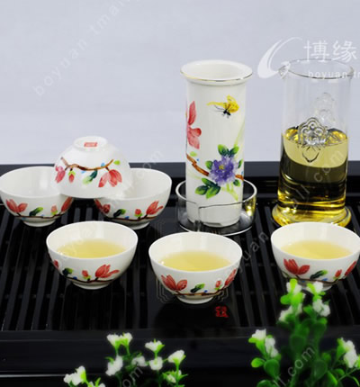 手繪花蝶泡茶器