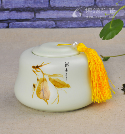 亞光小胖茶葉罐典雅茶葉罐高級(jí)象牙白瓷茶葉罐