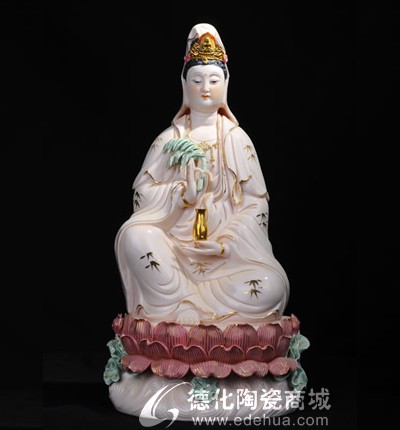 16寸金彩提瓶坐蓮觀音菩薩
