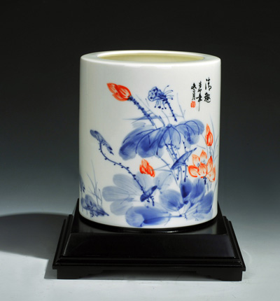 博緣手繪花瓶德化陶瓷商務禮品大號荷塘清趣筆筒