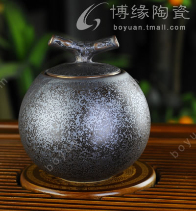 小圓滿鐵銹釉茶葉罐