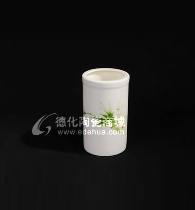 手繪玉瓷筆筒