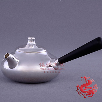 橫云木柄泡茶壺