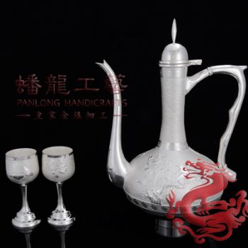 喜鵲登梅大酒具