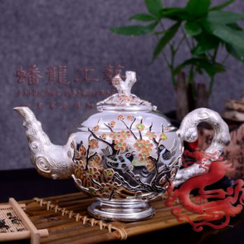 喜鵲登梅琺瑯泡茶壺