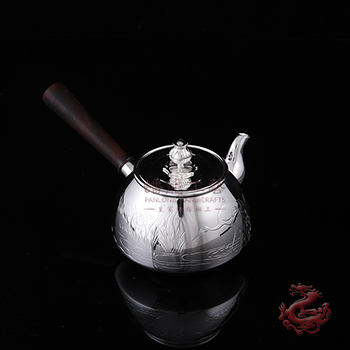 芳草閑鶴木柄泡茶壺