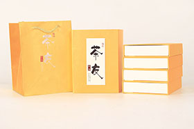 半斤茶友故事通用版禮盒(金)